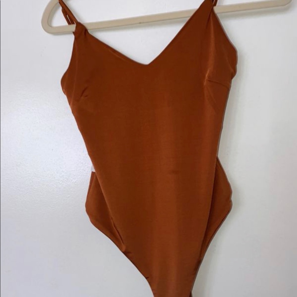 Mindcode orange bodysuit - Picture 2 of 3